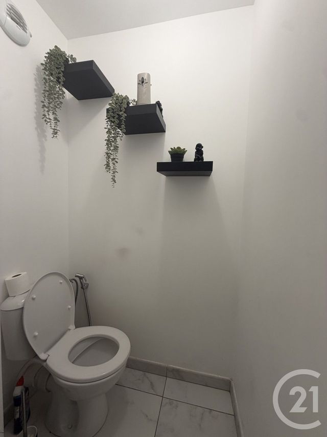 Appartement F4 &agrave; louer - 4 pi&egrave;ces - 81,90 m2 - Montfermeil - 93 - ILE-DE-FRANCE