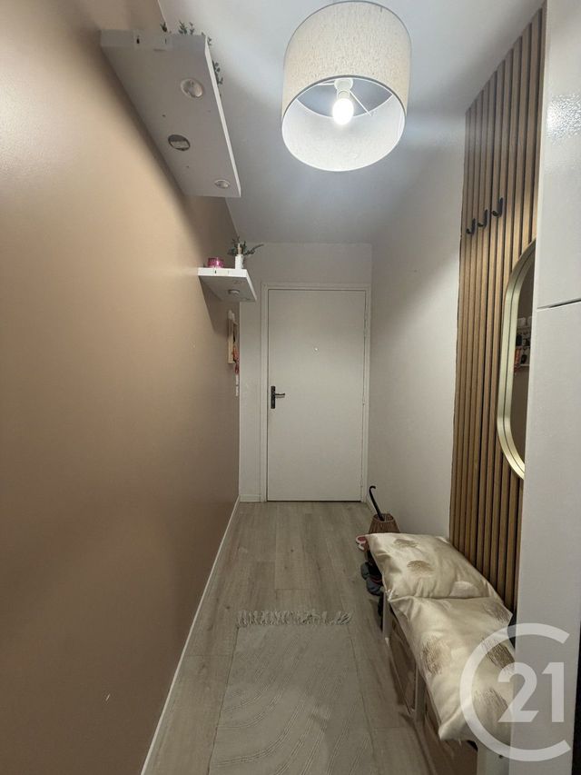 Appartement F4 &agrave; louer - 4 pi&egrave;ces - 81,90 m2 - Montfermeil - 93 - ILE-DE-FRANCE