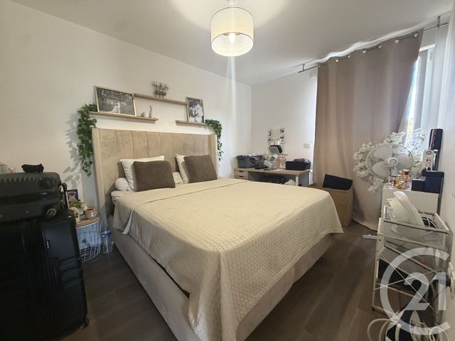 Appartement F4 &agrave; louer - 4 pi&egrave;ces - 81,90 m2 - Montfermeil - 93 - ILE-DE-FRANCE