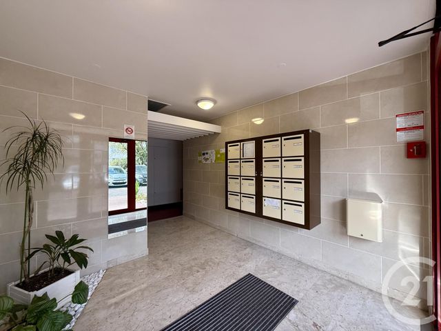 Appartement F4 &agrave; vendre - 4 pi&egrave;ces - 76,93 m2 - Livry Gargan - 93 - ILE-DE-FRANCE