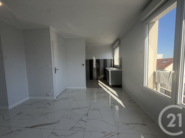 Appartement F1 &agrave; louer - 1 pi&egrave;ce - 29,21 m2 - Livry Gargan - 93 - ILE-DE-FRANCE