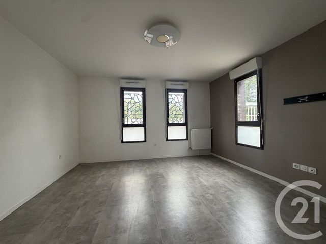 Maison &agrave; louer - 3 pi&egrave;ces - 71,87 m2 - La Courneuve - 93 - ILE-DE-FRANCE