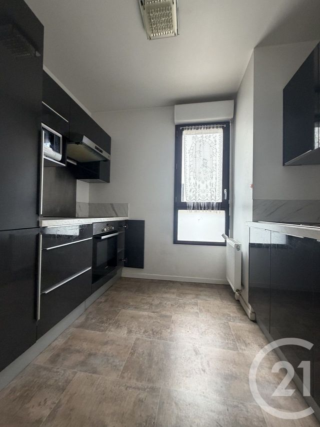 Maison &agrave; louer - 3 pi&egrave;ces - 71,87 m2 - La Courneuve - 93 - ILE-DE-FRANCE