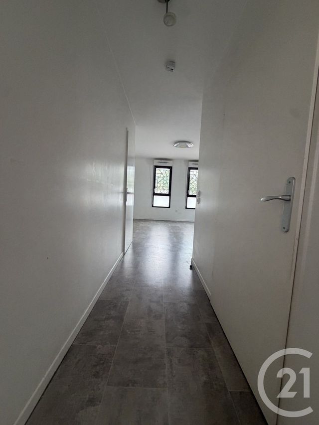 Maison &agrave; louer - 3 pi&egrave;ces - 71,87 m2 - La Courneuve - 93 - ILE-DE-FRANCE