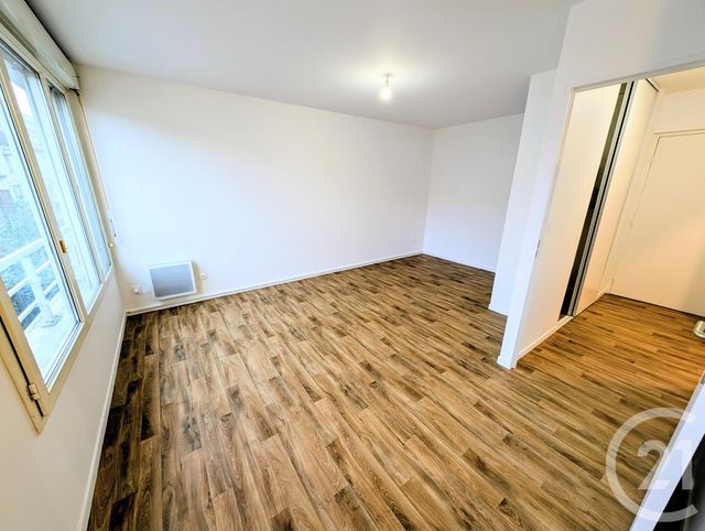 Appartement F1 &agrave; louer - 1 pi&egrave;ce - 29,58 m2 - Livry Gargan - 93 - ILE-DE-FRANCE