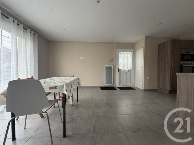 Maison &agrave; louer - 3 pi&egrave;ces - 60,12 m2 - Montfermeil - 93 - ILE-DE-FRANCE