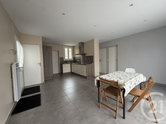 Maison &agrave; louer - 3 pi&egrave;ces - 60,12 m2 - Montfermeil - 93 - ILE-DE-FRANCE