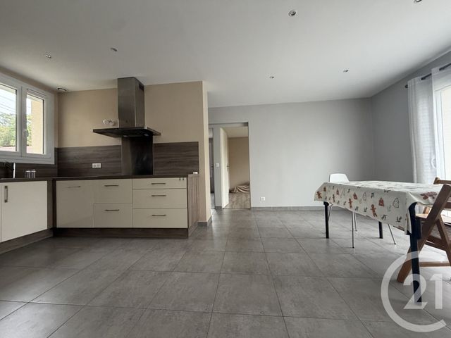 Maison &agrave; louer - 3 pi&egrave;ces - 60,12 m2 - Montfermeil - 93 - ILE-DE-FRANCE