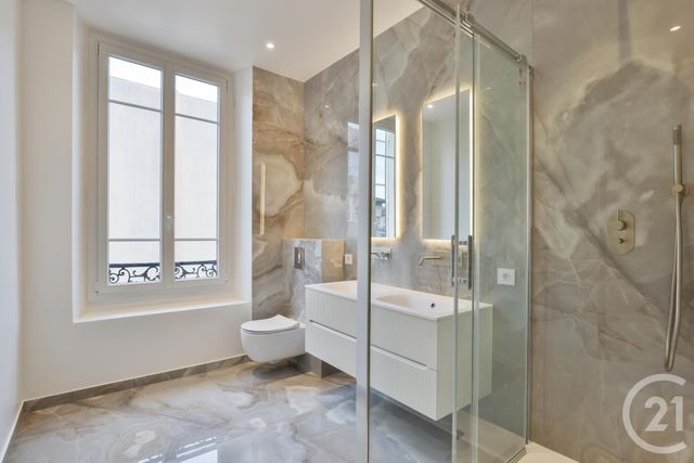 Appartement F5 à vendre - 5 pièces - 135 m2 - Nice - 06 - PROVENCE-ALPES-COTE-D-AZUR