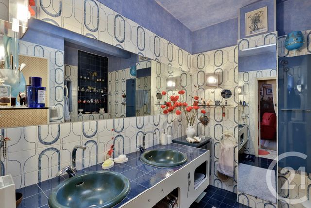 Maison à vendre - 6 pièces - 256,22 m2 - St Laurent Du Var - 06 - PROVENCE-ALPES-COTE-D-AZUR