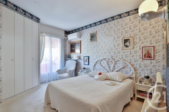 Maison à vendre - 6 pièces - 256,22 m2 - St Laurent Du Var - 06 - PROVENCE-ALPES-COTE-D-AZUR