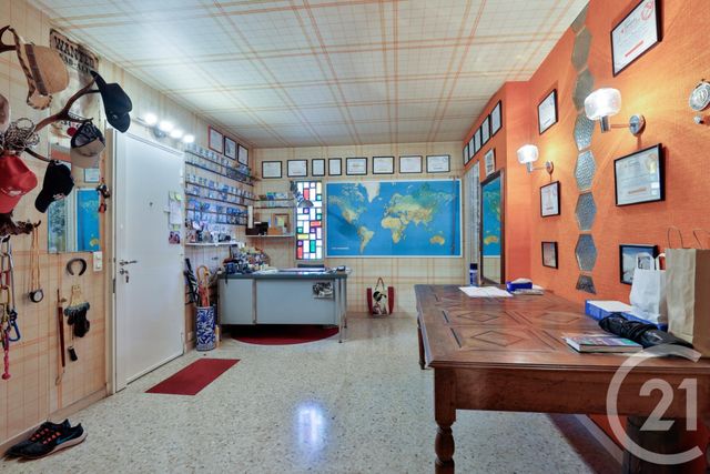 Maison à vendre - 6 pièces - 256,22 m2 - St Laurent Du Var - 06 - PROVENCE-ALPES-COTE-D-AZUR