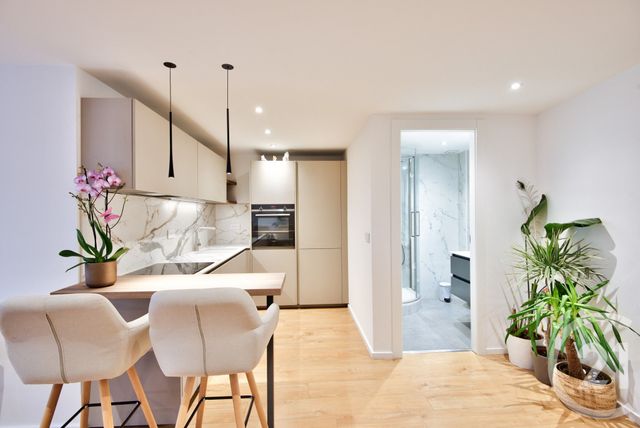 Appartement F3 à vendre - 3 pièces - 64,15 m2 - Nice - 06 - PROVENCE-ALPES-COTE-D-AZUR