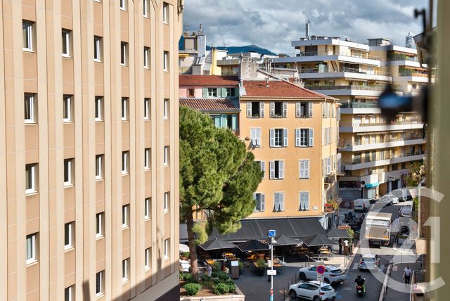 Appartement F3 à vendre - 3 pièces - 75 m2 - Nice - 06 - PROVENCE-ALPES-COTE-D-AZUR