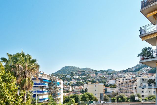 Appartement F3 à vendre - 3 pièces - 60,98 m2 - Nice - 06 - PROVENCE-ALPES-COTE-D-AZUR