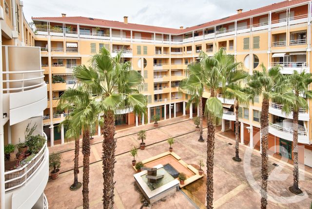 Appartement F3 à vendre - 3 pièces - 72,76 m2 - Nice - 06 - PROVENCE-ALPES-COTE-D-AZUR
