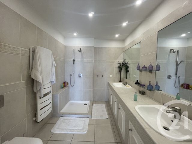 Maison &agrave; vendre - 5 pi&egrave;ces - 311,44 m2 - Vallauris - 06 - PROVENCE-ALPES-COTE-D-AZUR