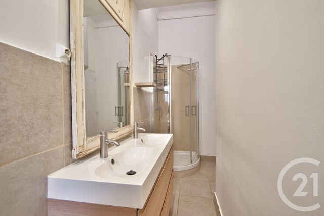 Appartement T2 à vendre - 2 pièces - 42 m2 - Nice - 06 - PROVENCE-ALPES-COTE-D-AZUR