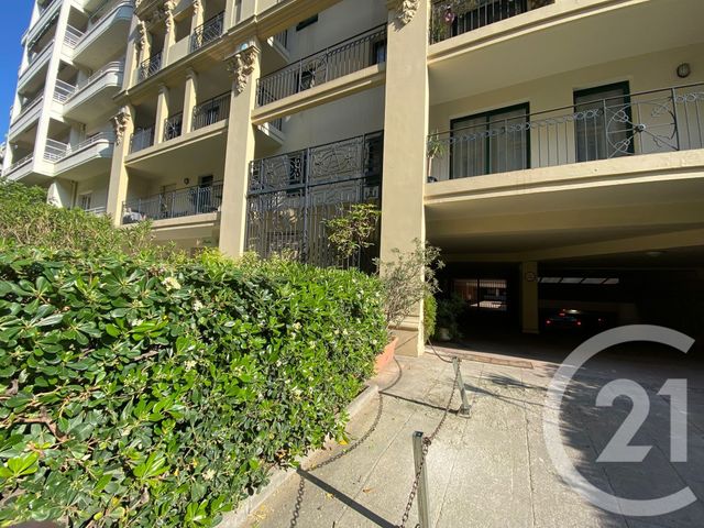 Parking &agrave; vendre - 10 m2 - Nice - 06 - PROVENCE-ALPES-COTE-D-AZUR