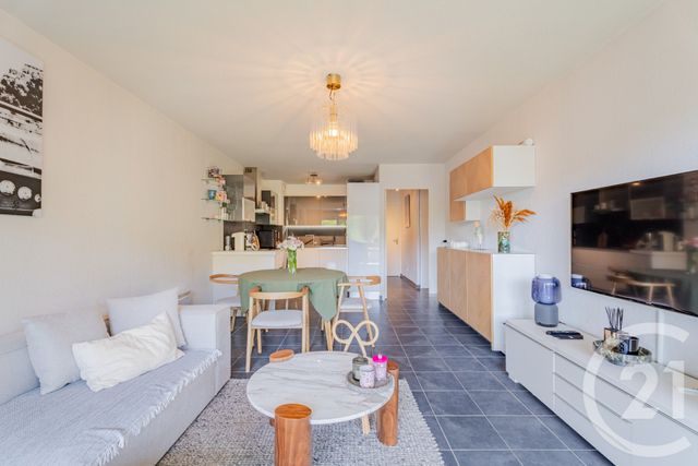 Appartement F3 &agrave; vendre - 3 pi&egrave;ces - 66,76 m2 - Nice - 06 - PROVENCE-ALPES-COTE-D-AZUR