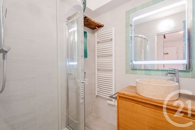 Appartement F3 &agrave; vendre - 3 pi&egrave;ces - 45 m2 - Nice - 06 - PROVENCE-ALPES-COTE-D-AZUR