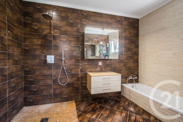 Maison &agrave; vendre - 4 pi&egrave;ces - 164 m2 - Nice - 06 - PROVENCE-ALPES-COTE-D-AZUR