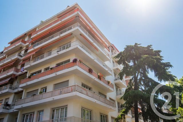 Appartement F3 &agrave; vendre - 3 pi&egrave;ces - 61 m2 - Nice - 06 - PROVENCE-ALPES-COTE-D-AZUR