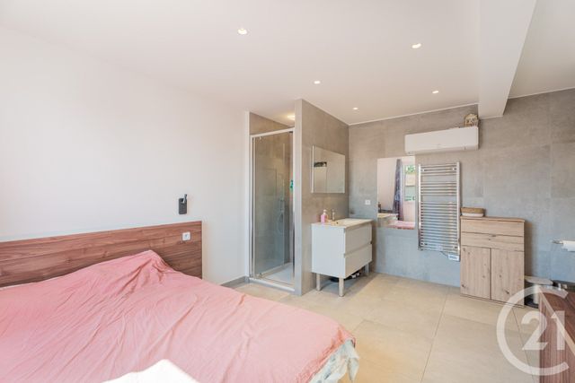 Appartement F5 &agrave; vendre - 5 pi&egrave;ces - 79,54 m2 - Nice - 06 - PROVENCE-ALPES-COTE-D-AZUR