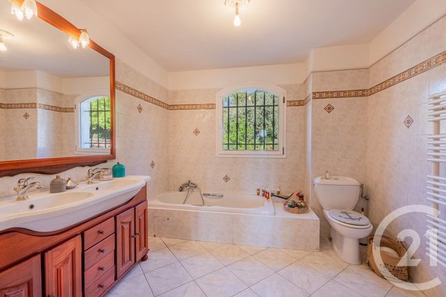 Maison &agrave; vendre - 10 pi&egrave;ces - 350 m2 - Biot - 06 - PROVENCE-ALPES-COTE-D-AZUR