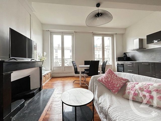 Appartement T2 &agrave; louer - 2 pi&egrave;ces - 38,62 m2 - Grenoble - 38 - RHONE-ALPES