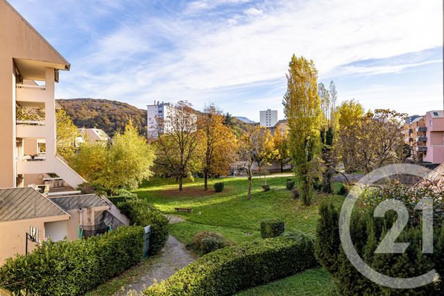 Appartement F4 &agrave; vendre - 4 pi&egrave;ces - 88,24 m2 - Echirolles - 38 - RHONE-ALPES