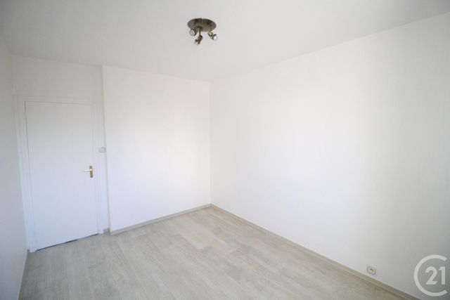 Appartement T3 &agrave; louer - 3 pi&egrave;ces - 71,52 m2 - Meylan - 38 - RHONE-ALPES