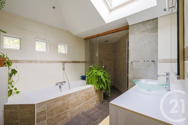 Maison &agrave; vendre - 6 pi&egrave;ces - 250 m2 - St Martin D Uriage - 38 - RHONE-ALPES