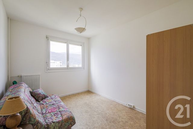 Appartement T4 à vendre - 3 pièces - 80 m2 - Echirolles - 38 - RHONE-ALPES