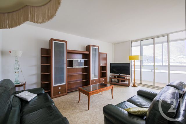 Appartement T4 à vendre - 3 pièces - 80 m2 - Echirolles - 38 - RHONE-ALPES