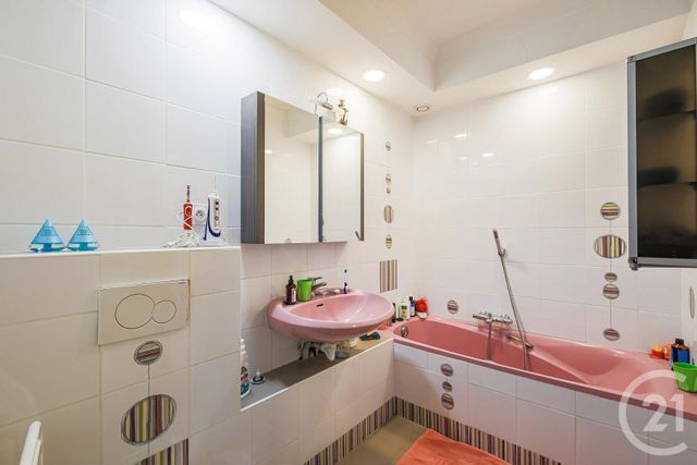 Appartement &agrave; vendre - 5 pi&egrave;ces - 156,86 m2 - Grenoble - 38 - RHONE-ALPES