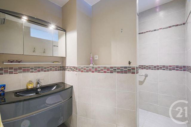 Appartement &agrave; vendre - 5 pi&egrave;ces - 156,86 m2 - Grenoble - 38 - RHONE-ALPES