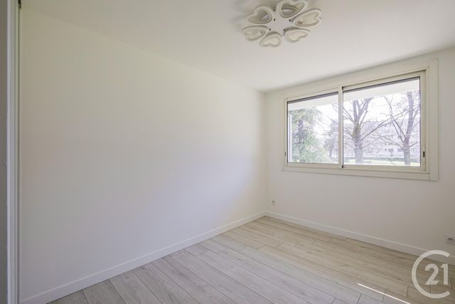 Appartement T4 à vendre - 4 pièces - 85,50 m2 - St Martin D Heres - 38 - RHONE-ALPES