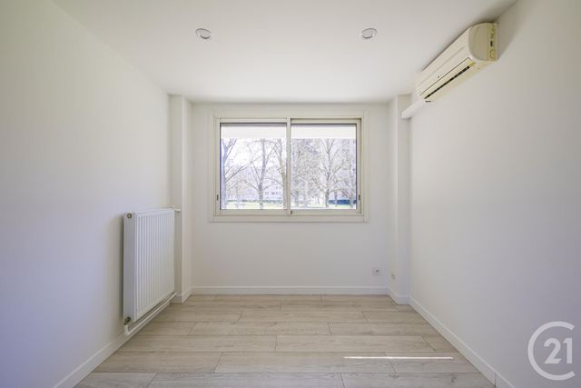 Appartement T4 à vendre - 4 pièces - 85,50 m2 - St Martin D Heres - 38 - RHONE-ALPES