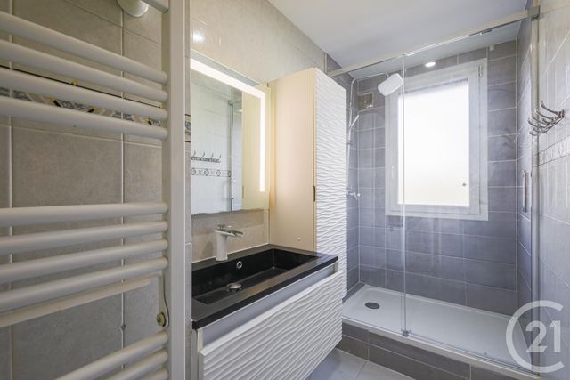 Appartement T4 à vendre - 4 pièces - 85,50 m2 - St Martin D Heres - 38 - RHONE-ALPES