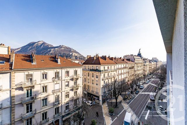 Appartement F4 à vendre - 4 pièces - 117,58 m2 - Grenoble - 38 - RHONE-ALPES