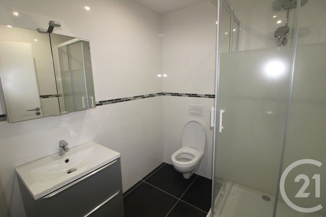 Appartement T6 &agrave; louer - 6 pi&egrave;ces - 125,94 m2 - Grenoble - 38 - RHONE-ALPES