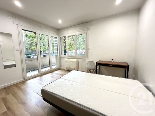 Appartement T6 &agrave; louer - 6 pi&egrave;ces - 125,94 m2 - Grenoble - 38 - RHONE-ALPES