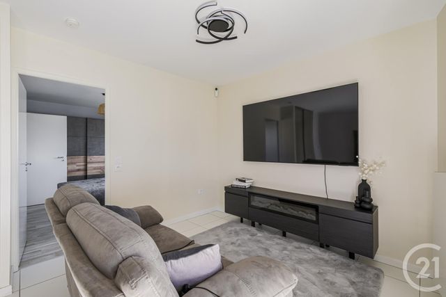 Appartement T2 à vendre - 2 pièces - 42,50 m2 - St Martin D Heres - 38 - RHONE-ALPES