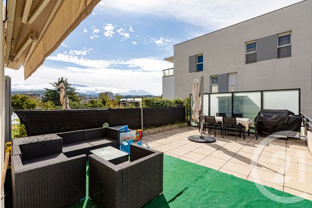 Appartement F4 &agrave; vendre - 4 pi&egrave;ces - 78,13 m2 - Echirolles - 38 - RHONE-ALPES