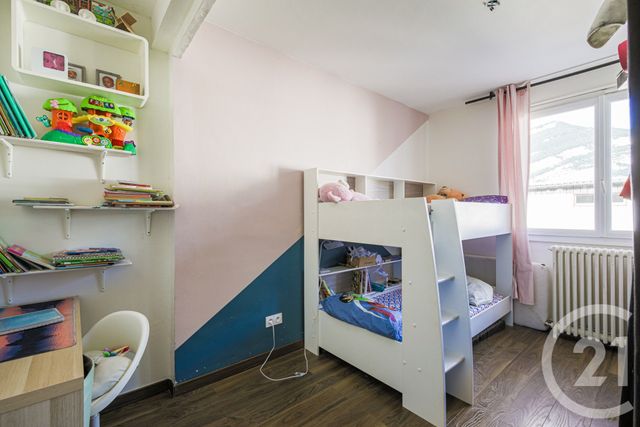 Appartement F4 à vendre - 4 pièces - 96,26 m2 - St Egreve - 38 - RHONE-ALPES