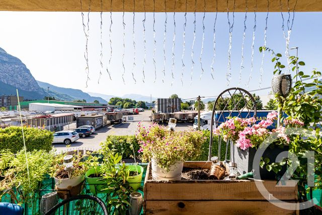 Appartement F4 à vendre - 4 pièces - 96,26 m2 - St Egreve - 38 - RHONE-ALPES