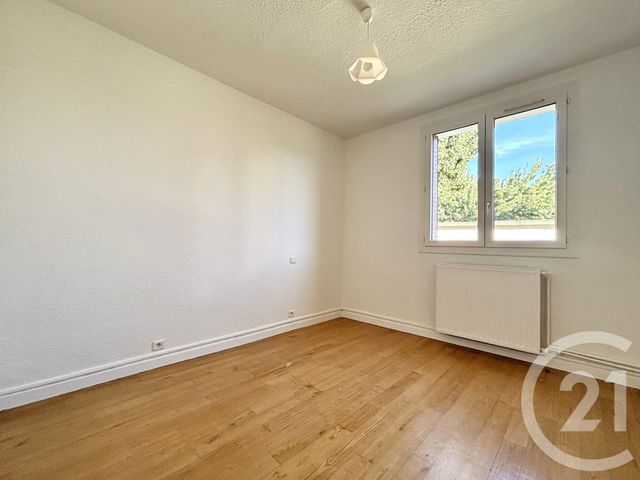 Appartement T3 à louer - 3 pièces - 47,95 m2 - St Martin Le Vinoux - 38 - RHONE-ALPES