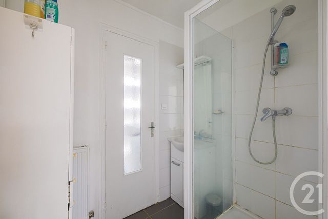 Appartement F4 à vendre - 4 pièces - 65 m2 - St Martin D Heres - 38 - RHONE-ALPES