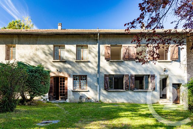 Maison à vendre - 18 pièces - 349 m2 - Claix - 38 - RHONE-ALPES